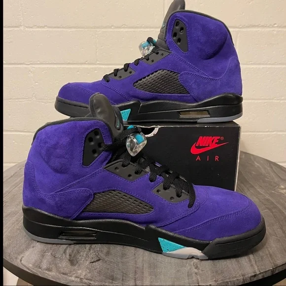 Air Jordan 5 Alternate Grape